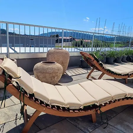Exclusive Mit Alpenpanorama